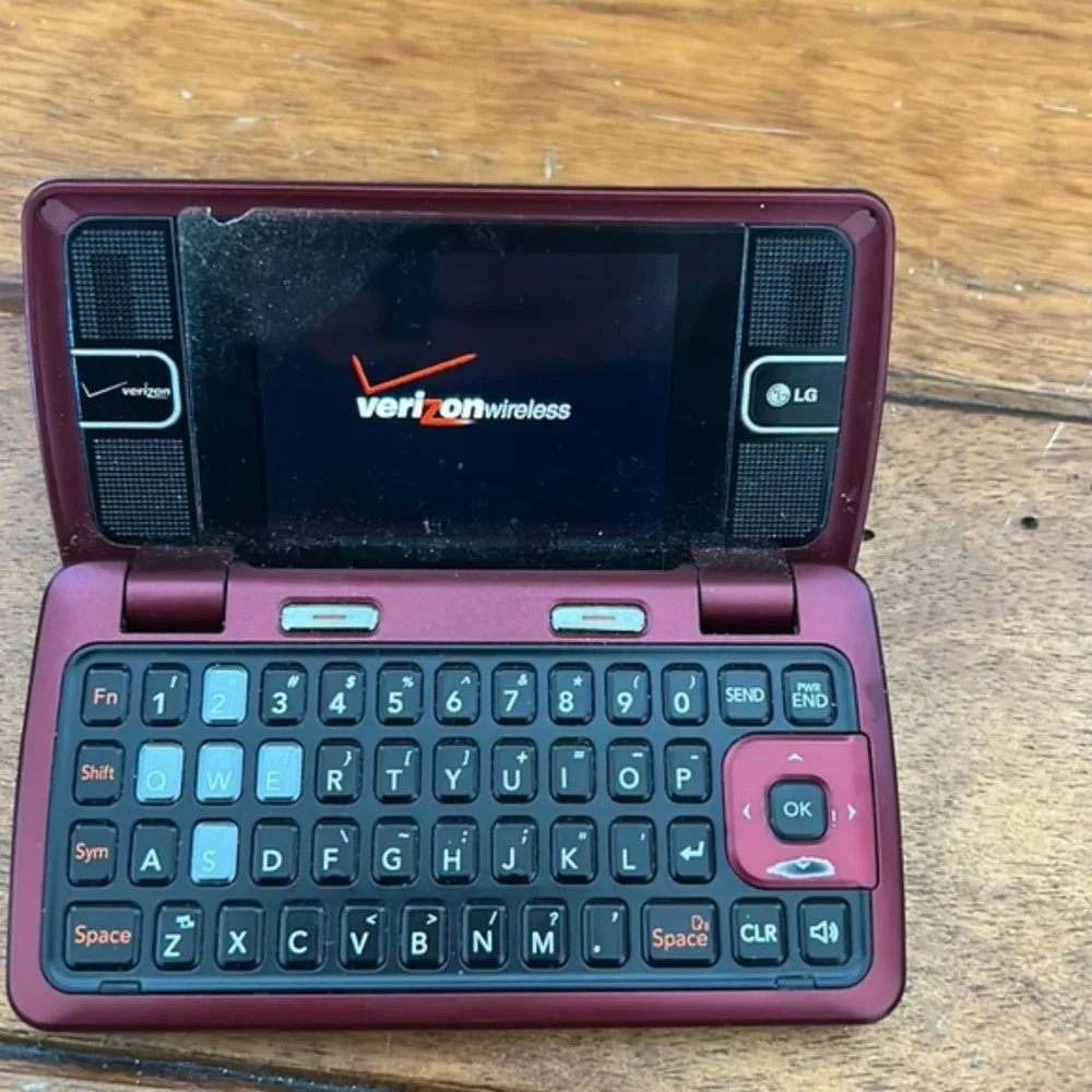 Verizon LG Flip Phone Used Vintage red Good Working Device